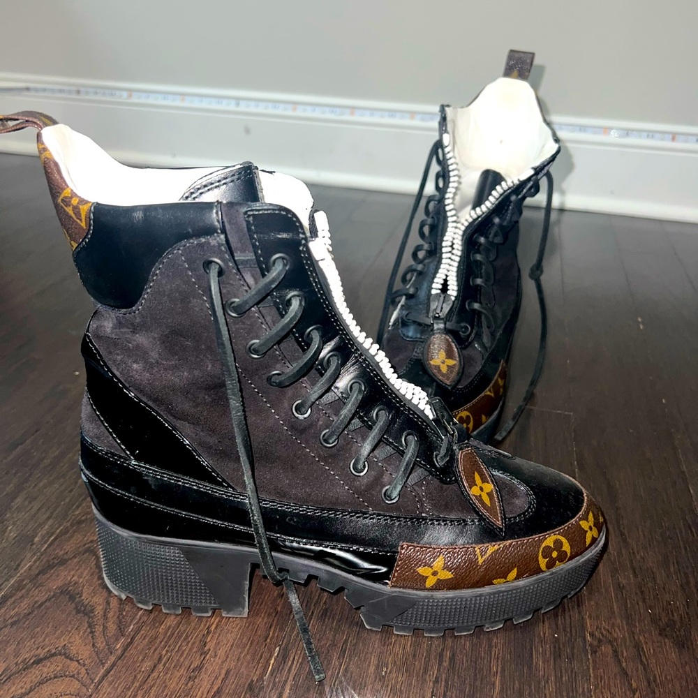 LV COMBAT BOOT classic style